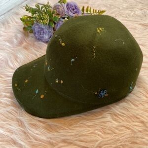 NWT Raffaello Bettini Wool Dark Green Pattered Paperboy Hat